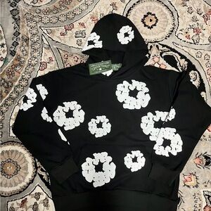 denim tear hoodie used like new